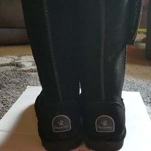 Bearpaw boots